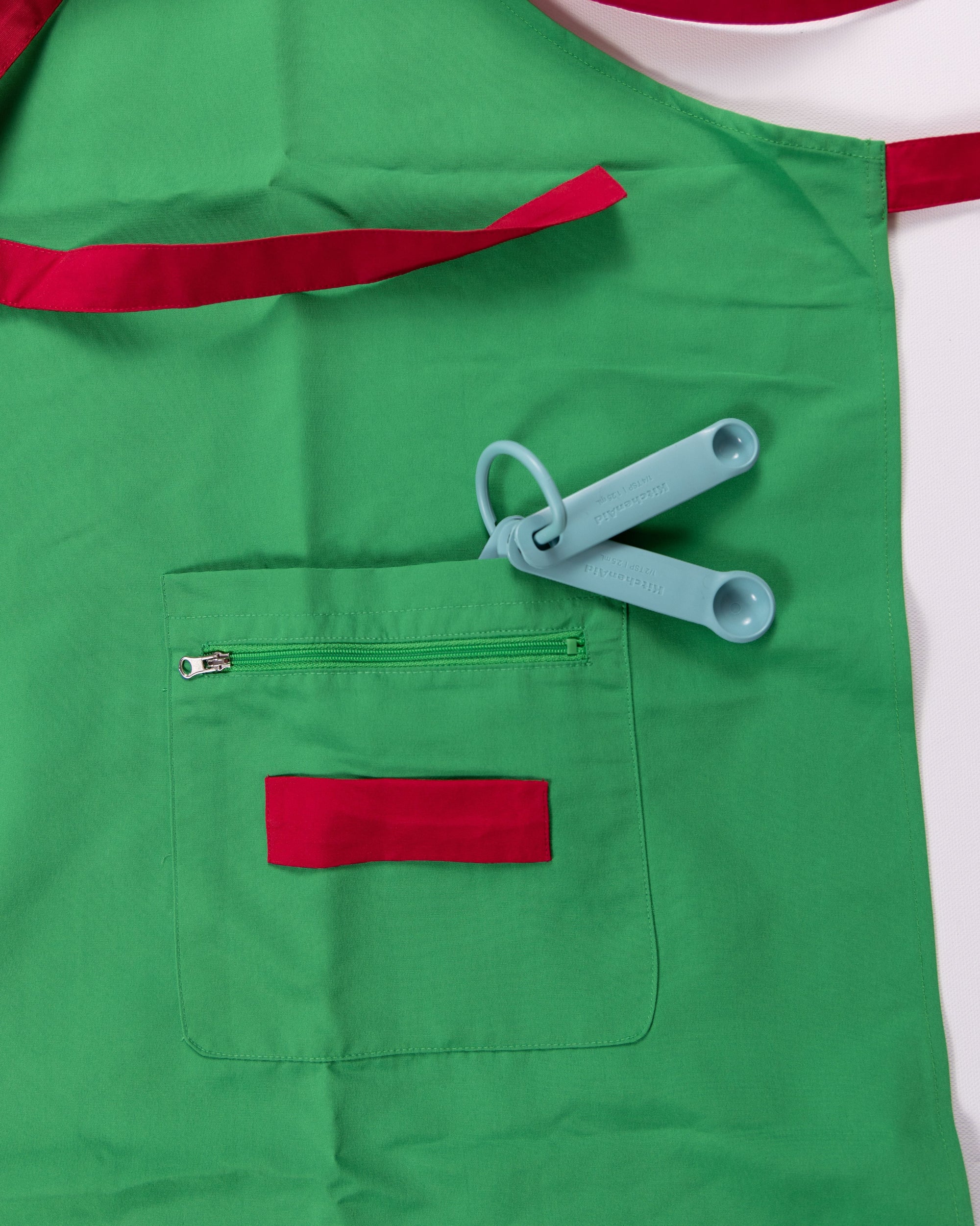 Green Waterproof Aprons | Kitchen Aprons | Chef II Impress